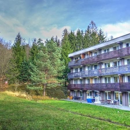 Apartman Na Kraji Lesa Všemina 외부 사진