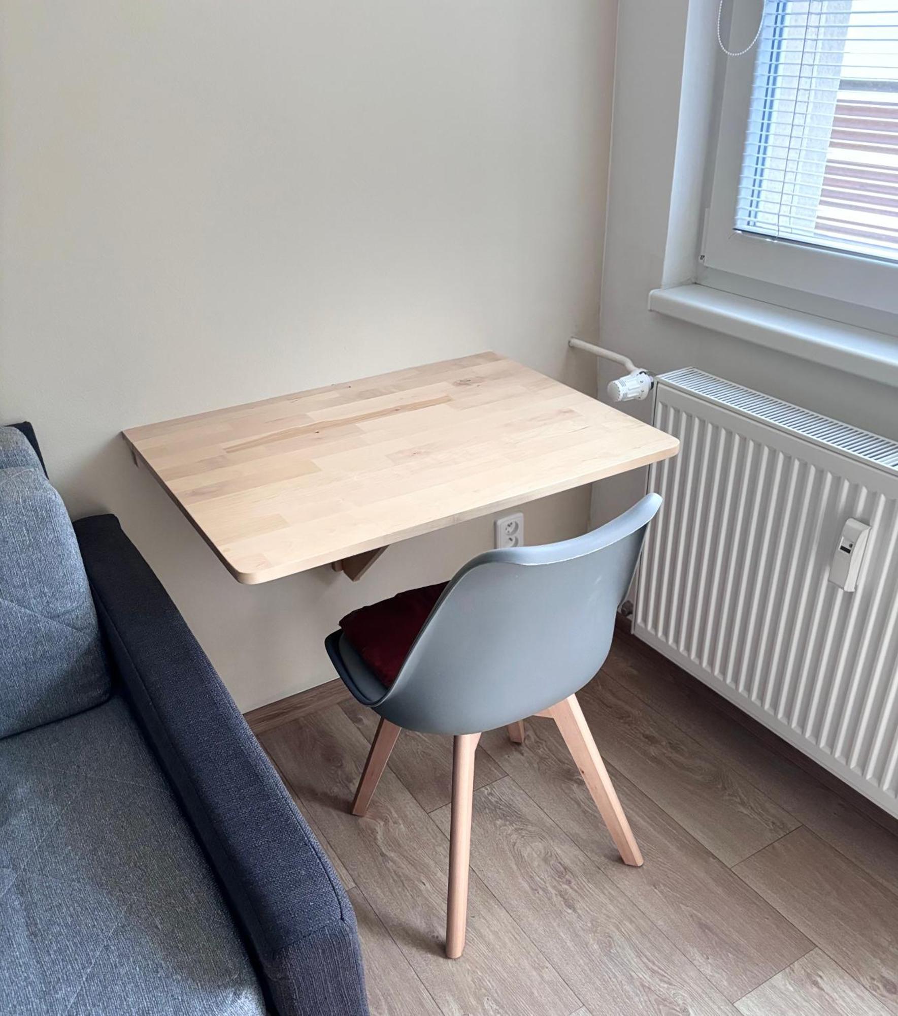Apartman Na Kraji Lesa Všemina 외부 사진